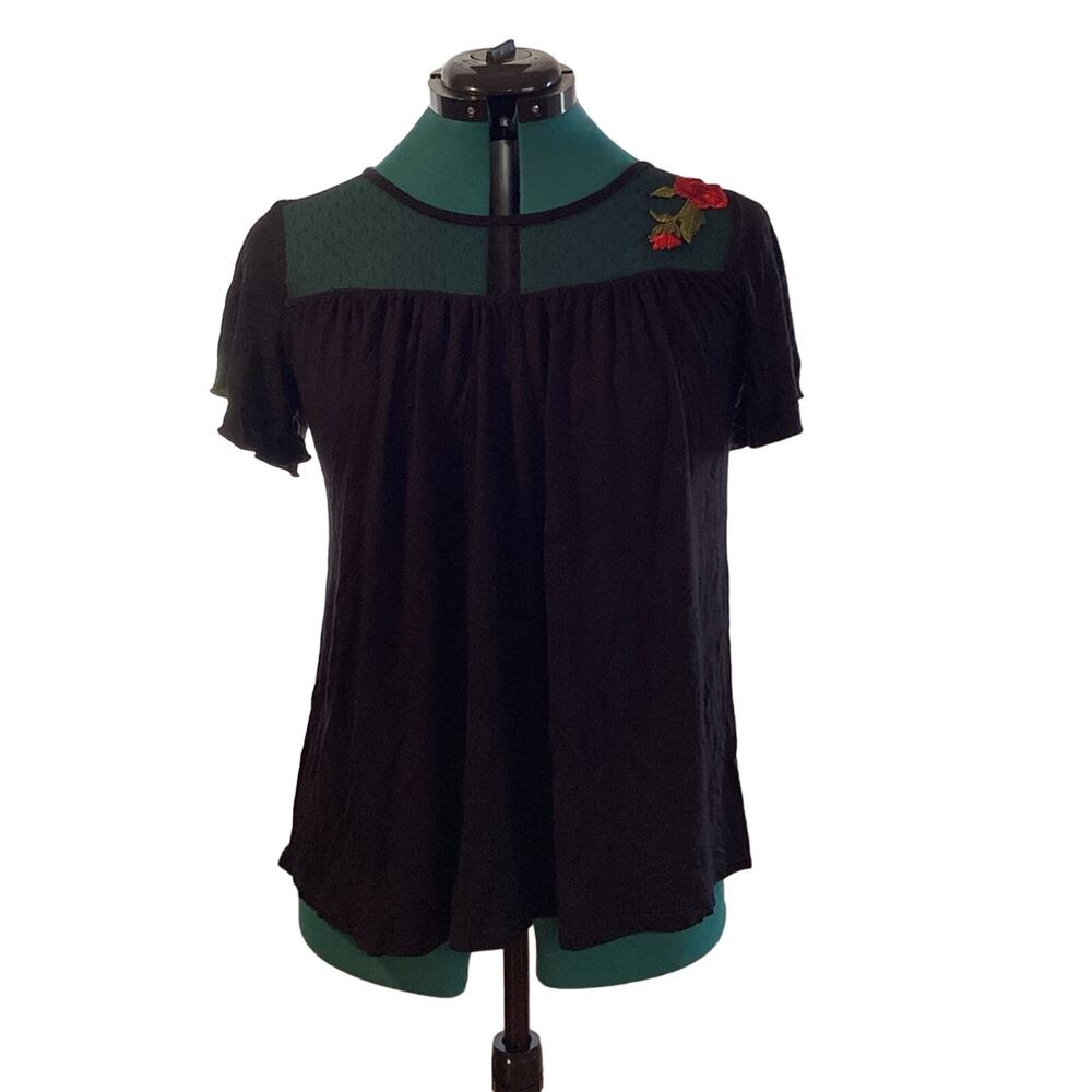 Pebble & Stone Blouse Mesh Neck Embroidered Red Flowers Color Black Top Small